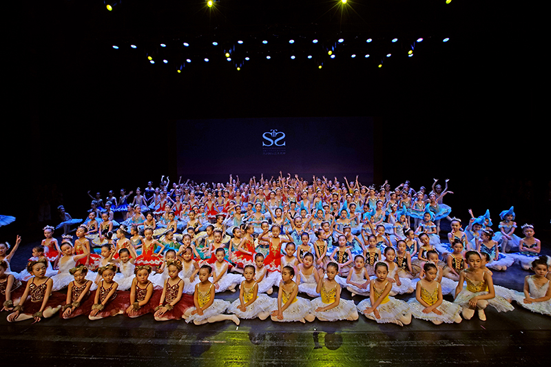 年末汇演可以为孩子们带来什么？听听TANYA老师怎么说……